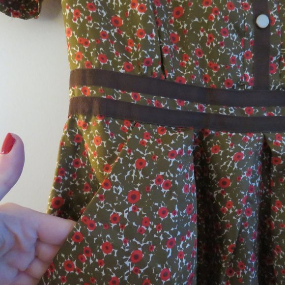 Floral Button-Up Dress - Picture 6 of 16